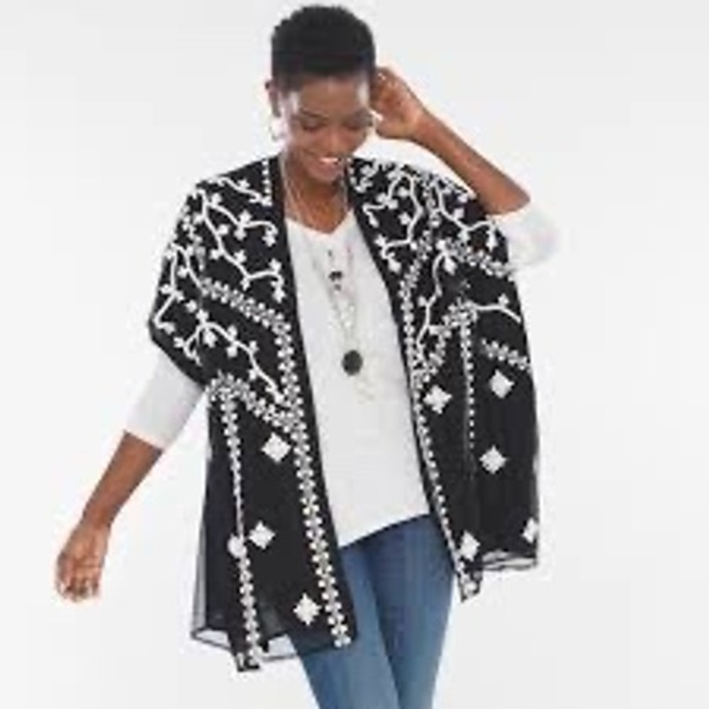 Chico's Black White Embroidered Mesh Kimono Wrap S/M Open Front Sheer Layering